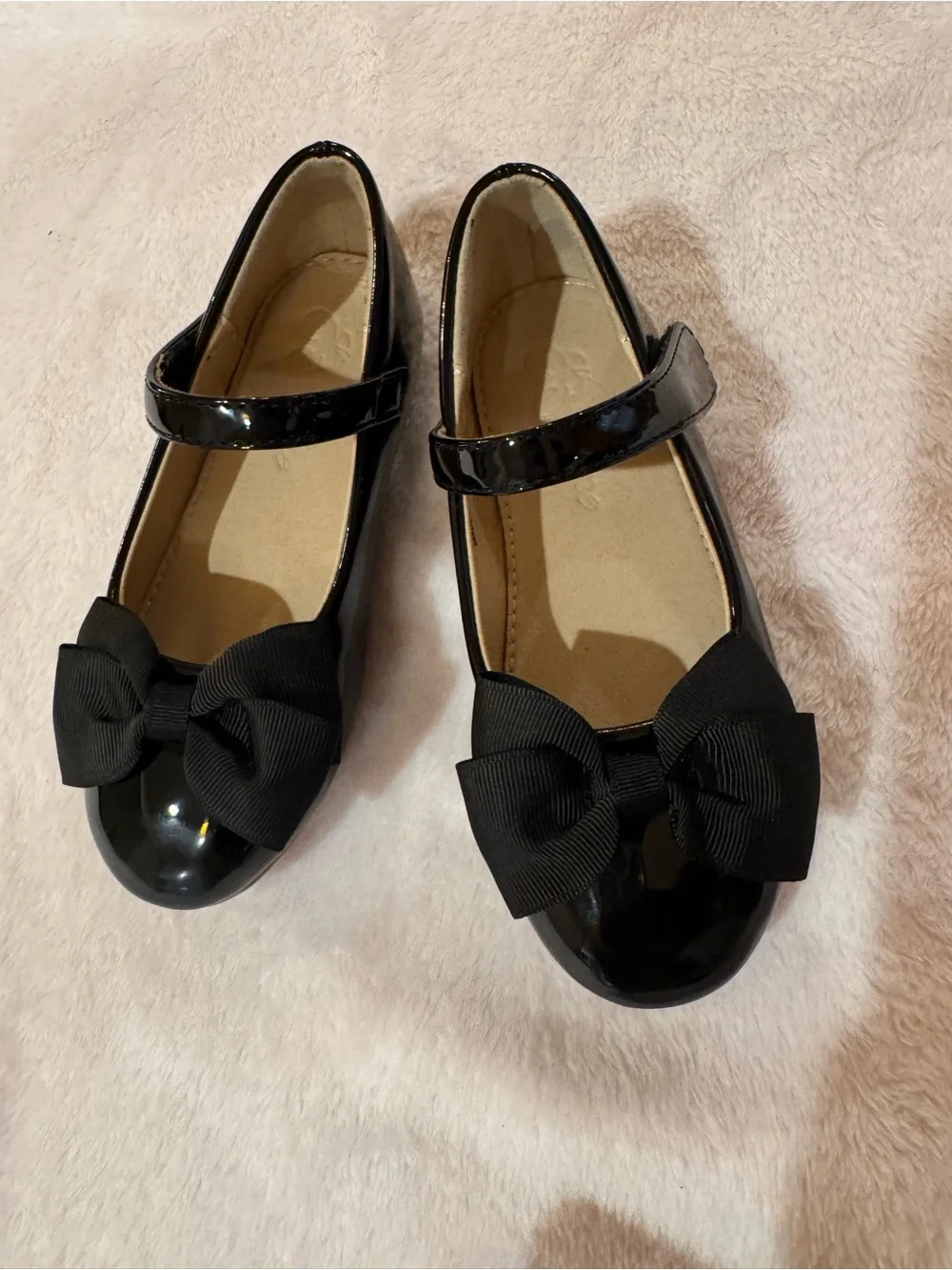 Little Girls Black Patent Mary Jane with Grosgrain Bow Accent